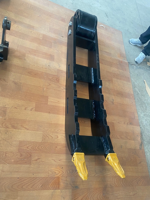 挖掘機(jī)拇指夾制造商